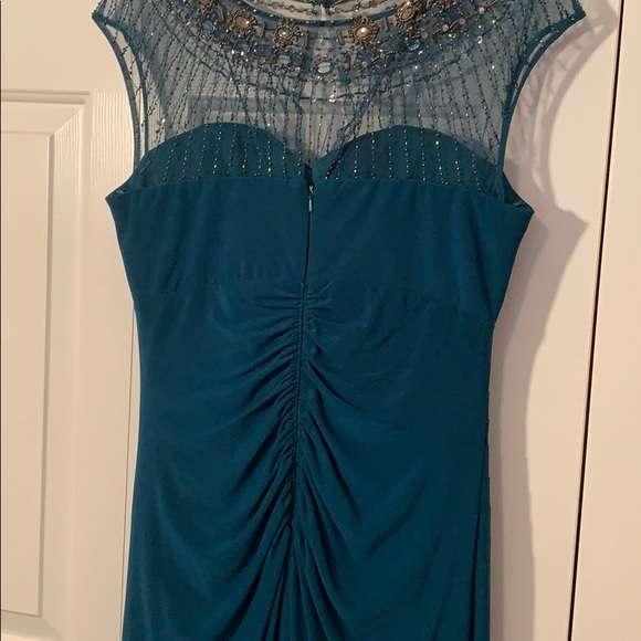 Patra Green Event Dress - Picture 4 of 8